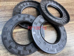 Phot chan dau 70x125x12 TC SVKS